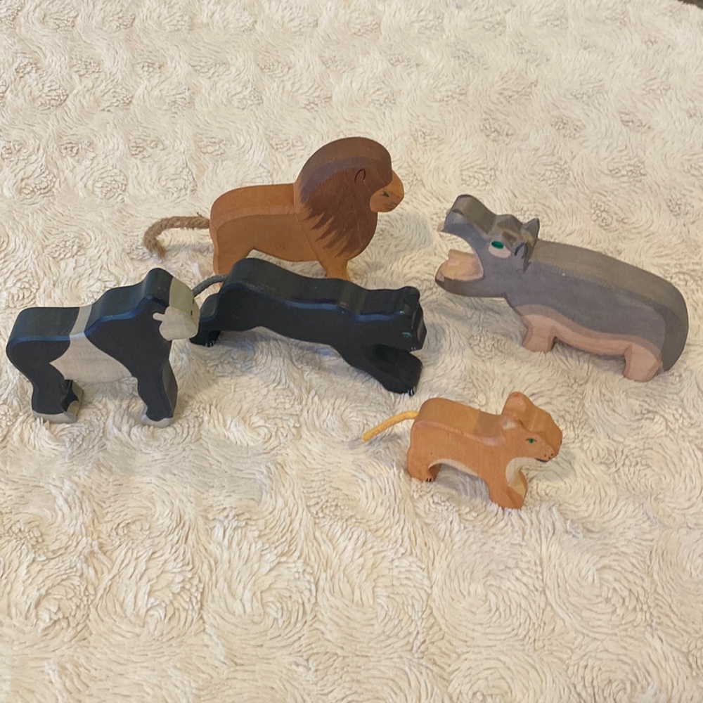 Holztiger & Ostheimer Waldorf inspired Safari Animals Wooden Toys